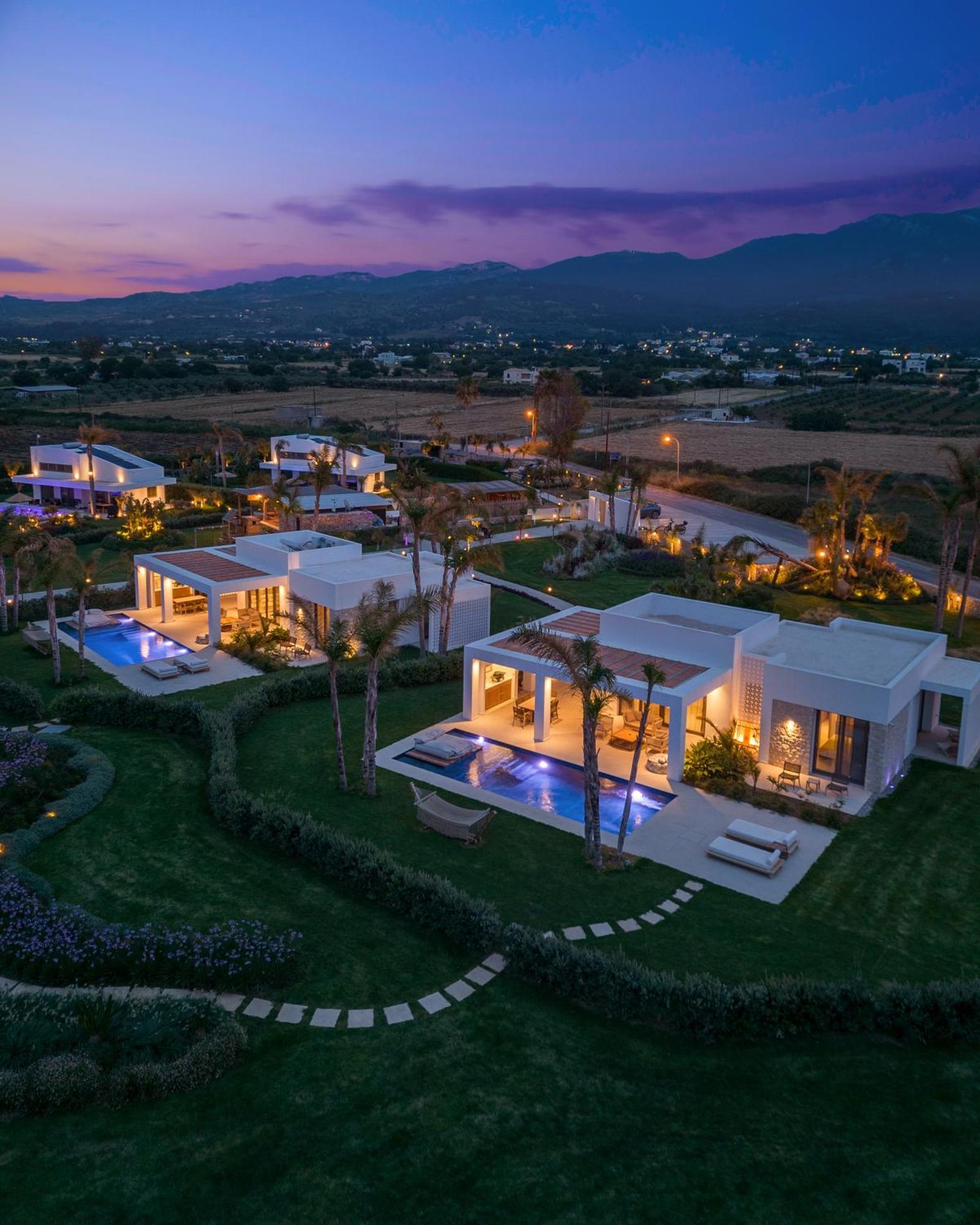 Taf Beach Villas With Tesla Tigaki Exteriör bild